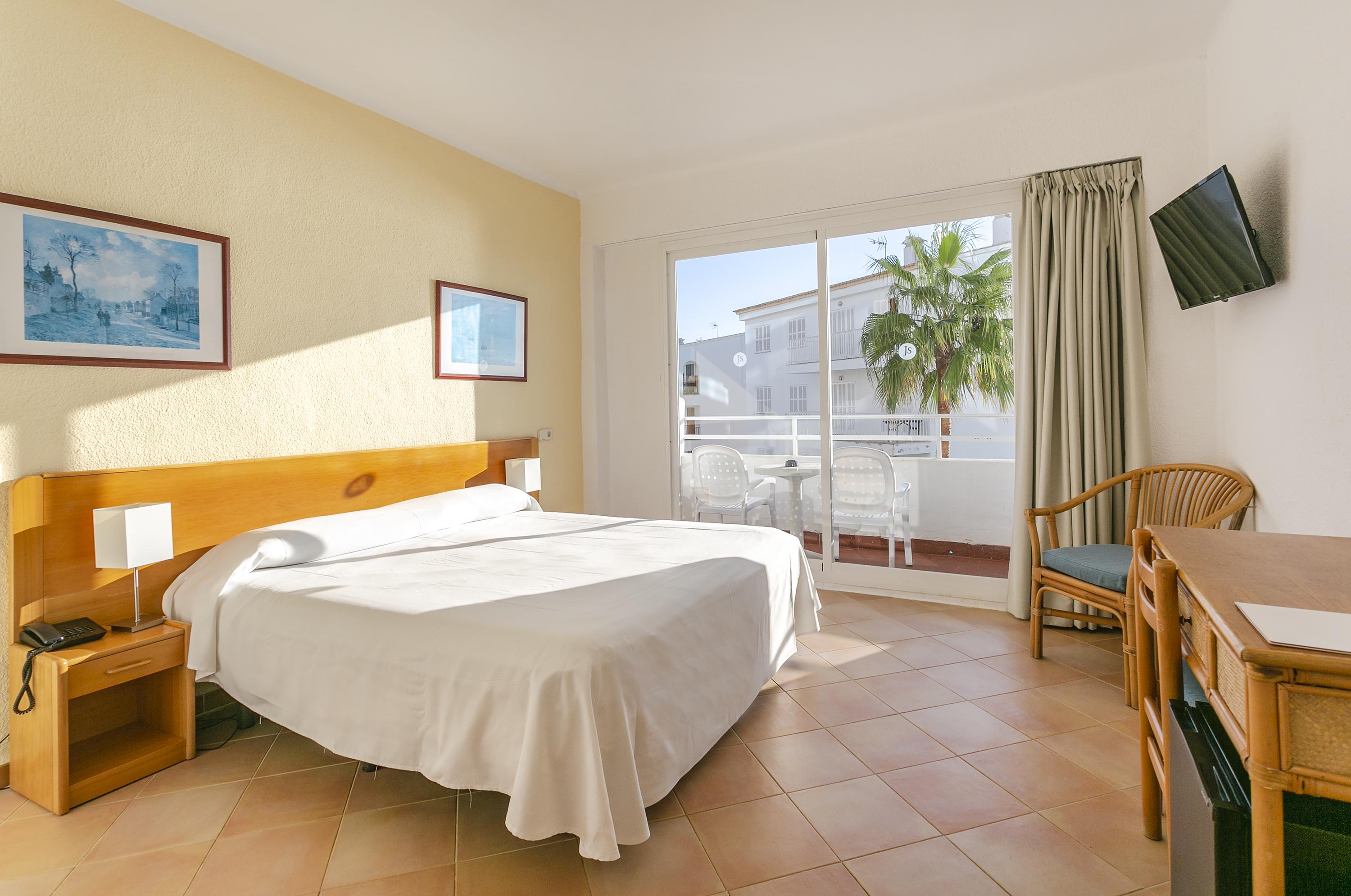 Js Cape Colom - Adults Only Hotel Portocolom  Exterior photo
